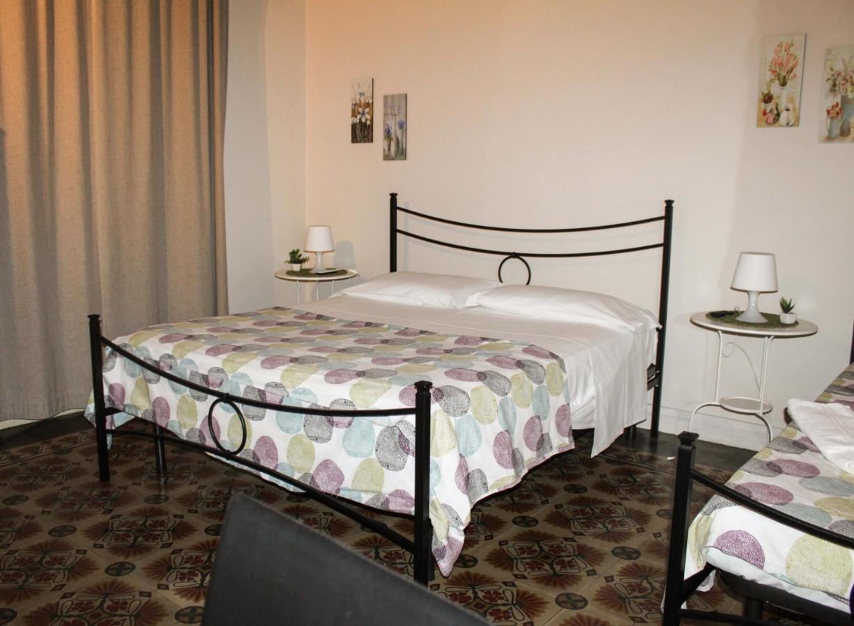 I 2 Puttini Bed & Breakfast Catania Exterior foto