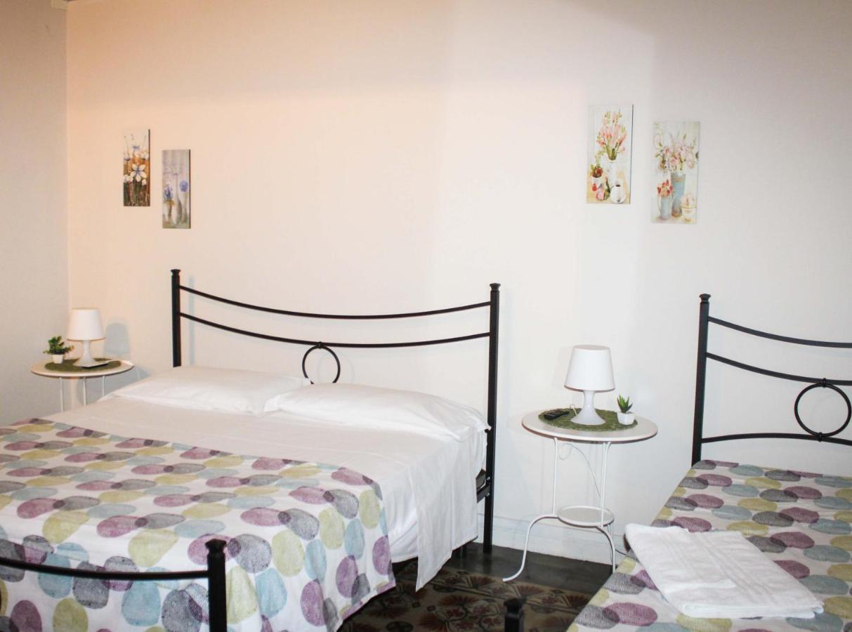 I 2 Puttini Bed & Breakfast Catania Exterior foto